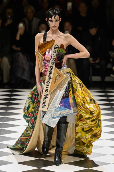 Look 9